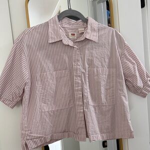 Levi's Cropped Button Down